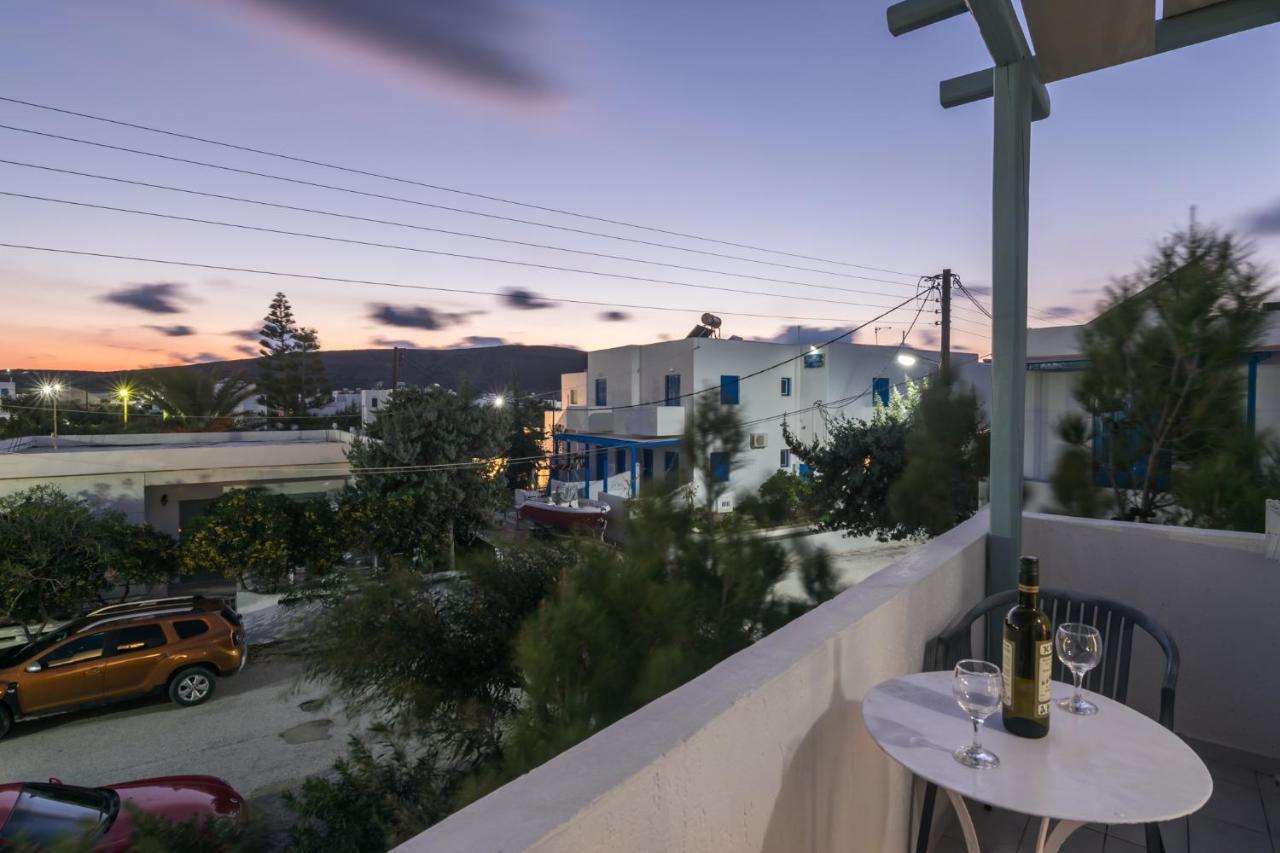 Venia'S Guesthouse Полония Екстериор снимка