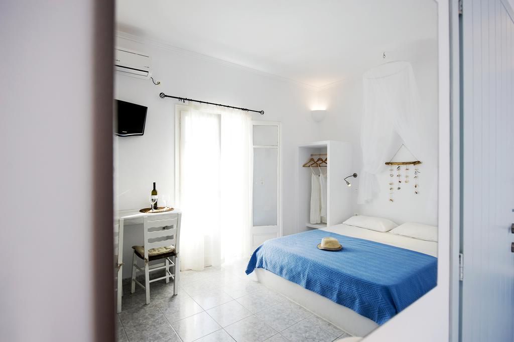 Venia'S Guesthouse Полония Екстериор снимка