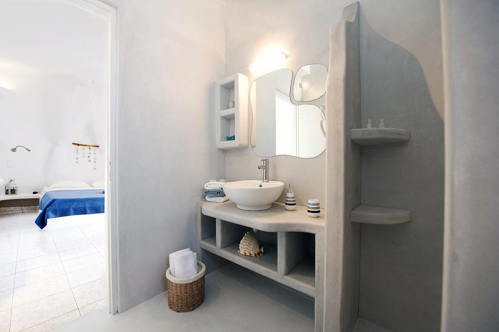 Venia'S Guesthouse Полония Екстериор снимка