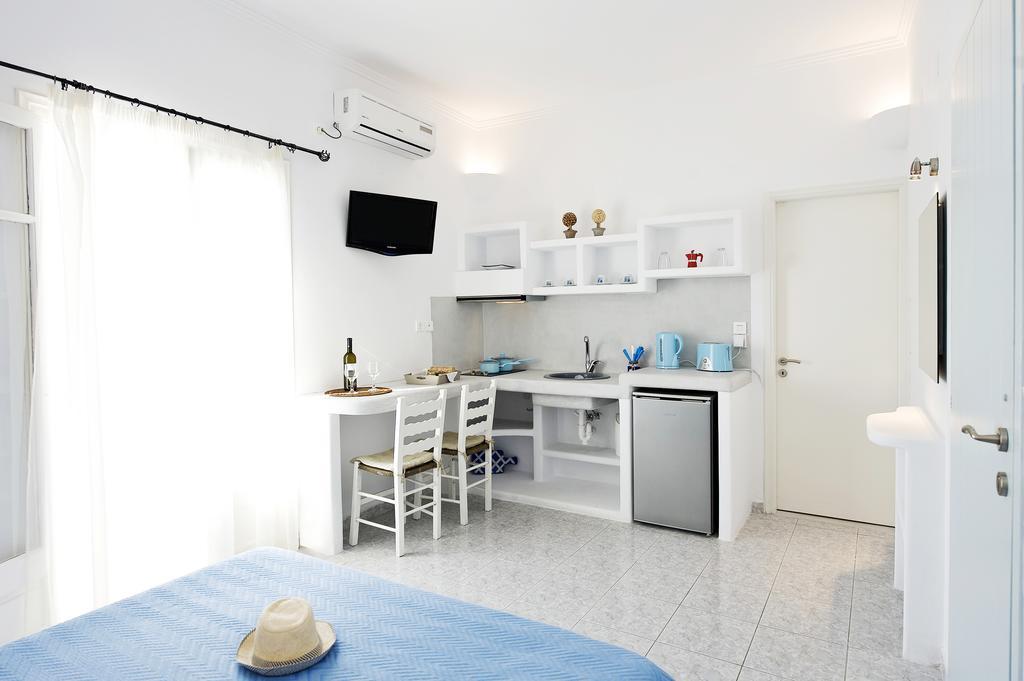 Venia'S Guesthouse Полония Екстериор снимка